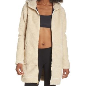 Varley Brea Long Hooded Teddy Sherpa Coat